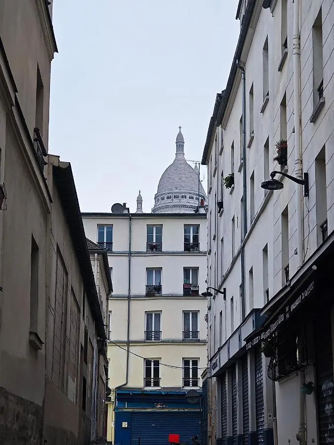 Appart Calme Montmartre Paris France